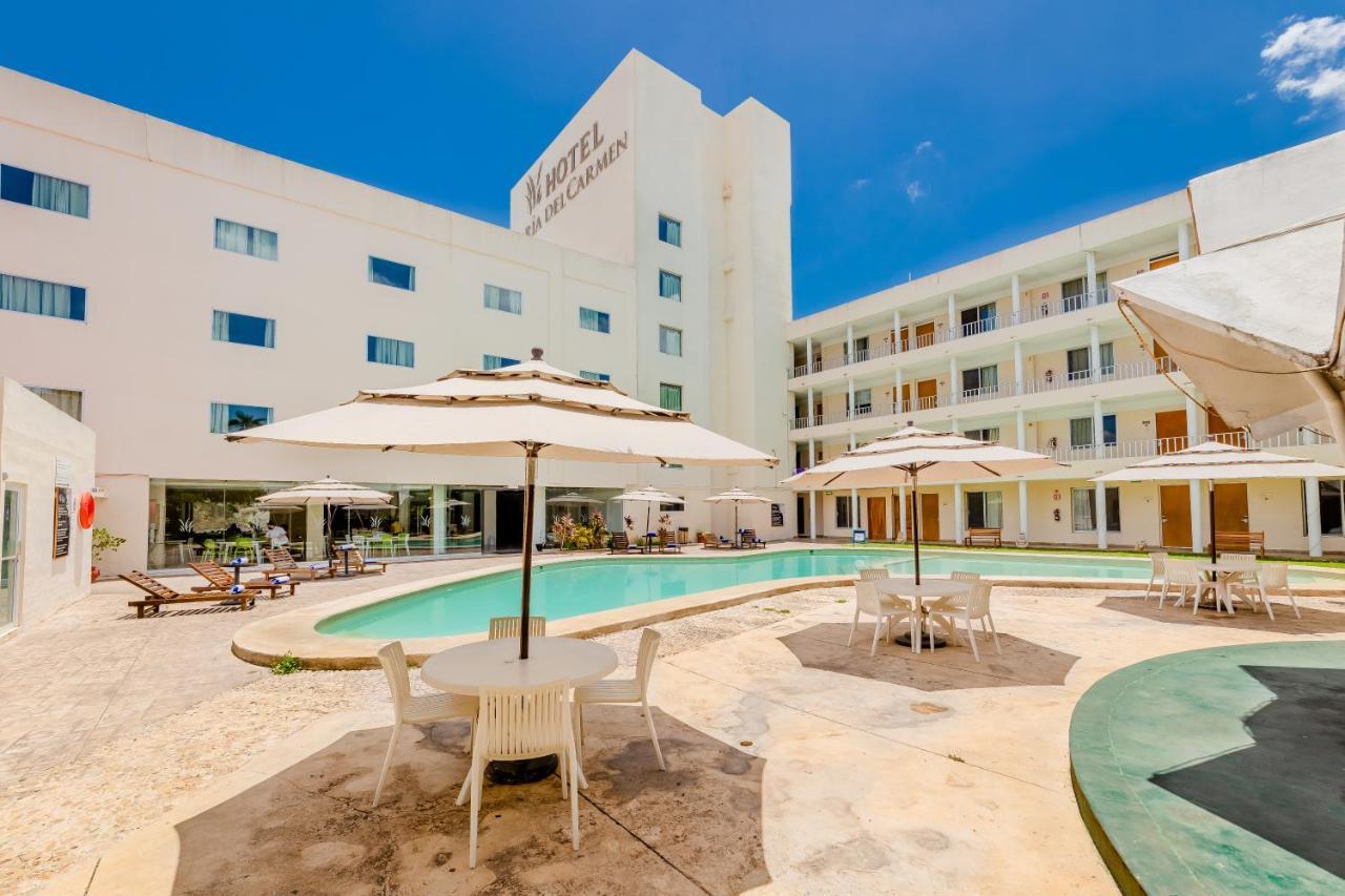 Hotel Maria Del Carmen Merida Exterior photo
